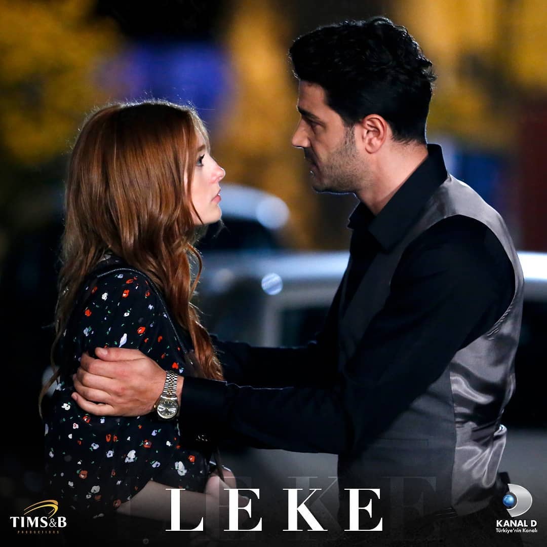 Пятно турецкий языке. Турция на турецком языке. Мелис сезер бурак. Пятно турецкий языке. Пятно турецкий языке.