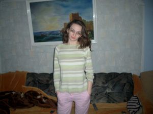 Alina-Posing-and-Sucking-16w7tbjy1r.jpg