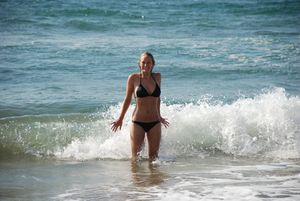 Teen and her hot body on vacation x134-26xmv3ey64.jpg