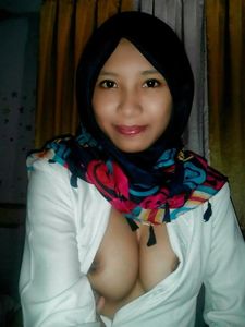 Muslim-Girls-Big-Tits-Collection-%5Bx275%5D-y6xuas6556.jpg