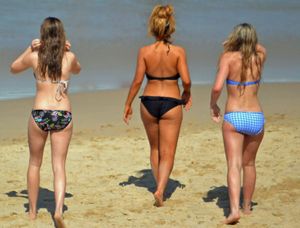 3 bikini teens walking to the water-m7ca4in5ax.jpg