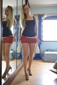 Hayley Marie - mirrors-07cp4xl7q1.jpg